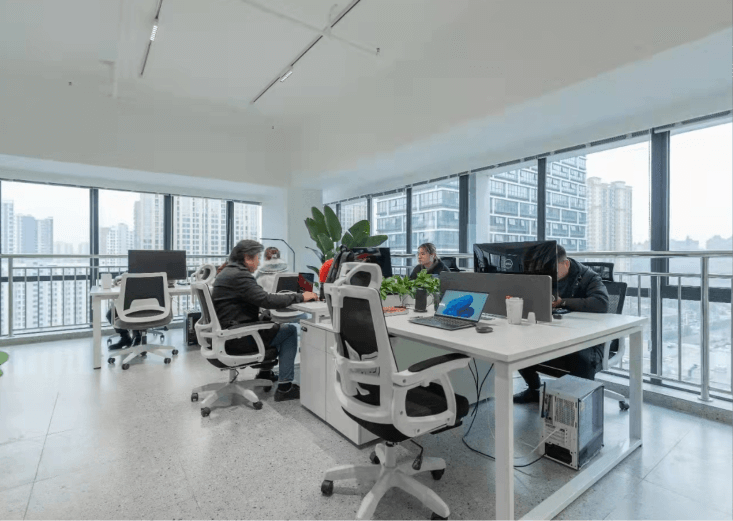 湖北紅點(diǎn)科技有限公司|關(guān)于我們，辦公環(huán)境